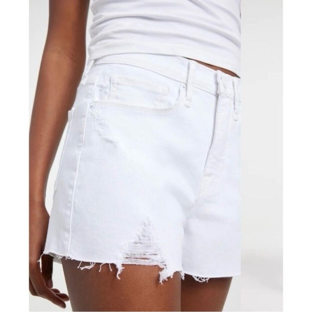 Good American Bombshell Shorts - Picture 7 of 8